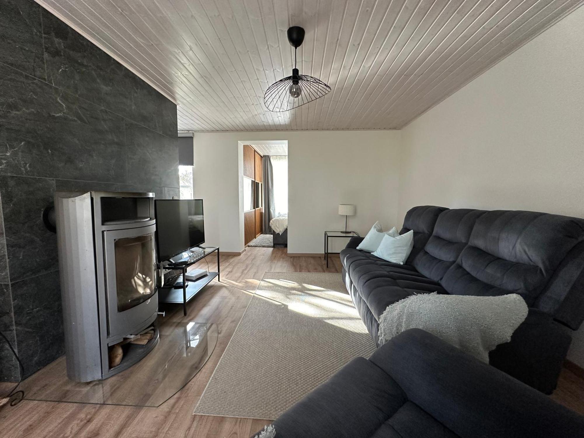 Vaikne, Hubane Ja Privaatne Korter Linna Suedames! Apartment
