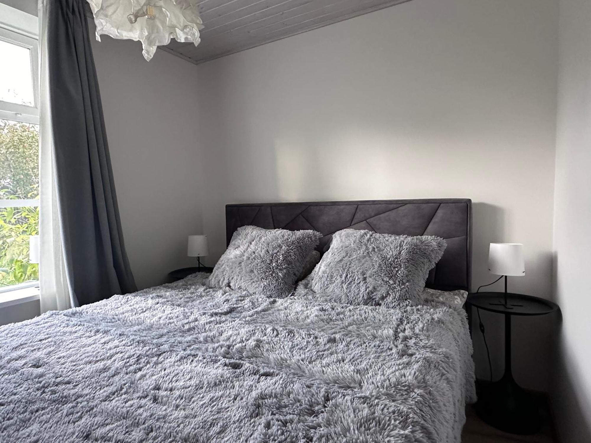 Apartment Vaikne, Hubane Ja Privaatne Korter Linna Suedames! *